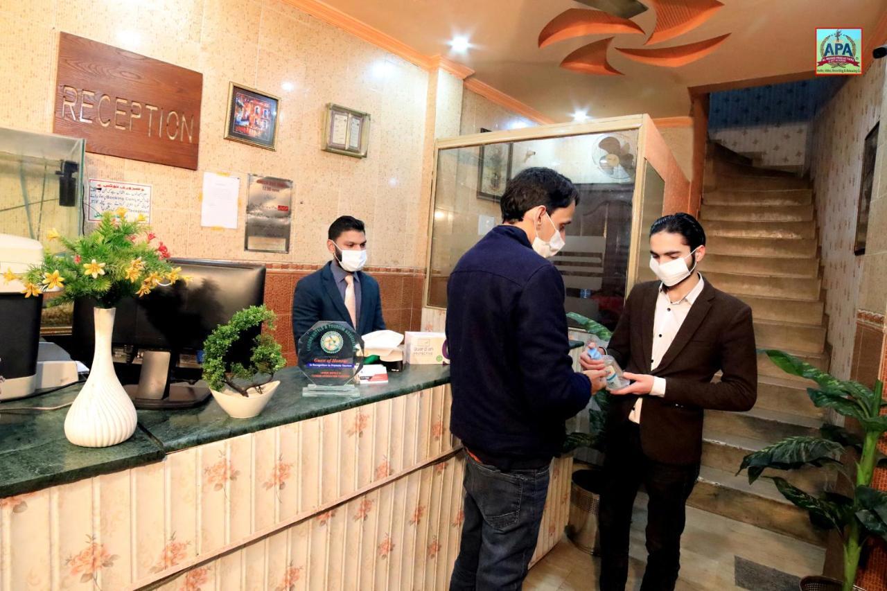 Royal Inn Guest House Lahore Buitenkant foto