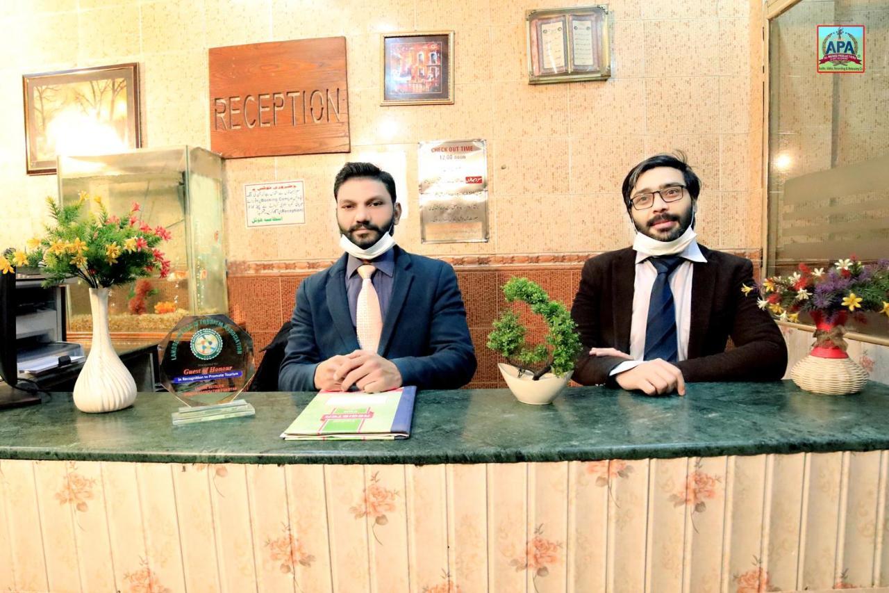 Royal Inn Guest House Lahore Buitenkant foto